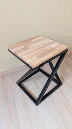 Tabouret bas Xyra